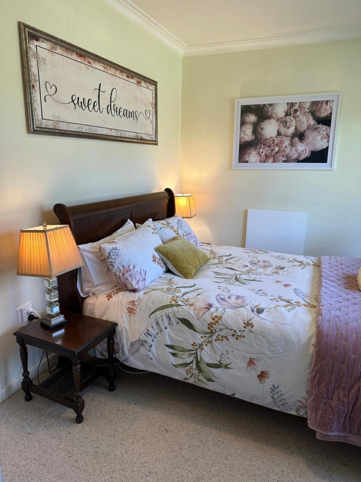Cambridge Cottage - Self Catering Holiday House Ngoại thất bức ảnh